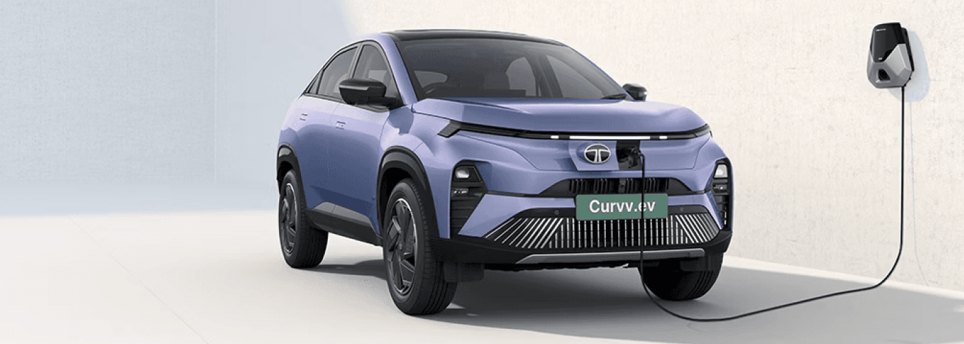 Curvv EV banner